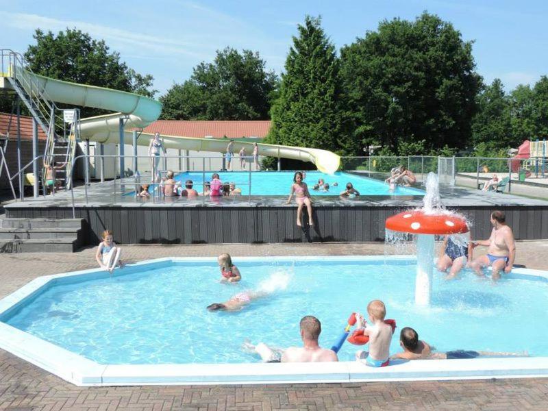 Mulder'S Vakantiehuis, Jaarplaats 108 Op Recreatiepark De Tien Heugten Schoonloo Экстерьер фото